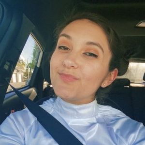 Meet your Posher, Marissa